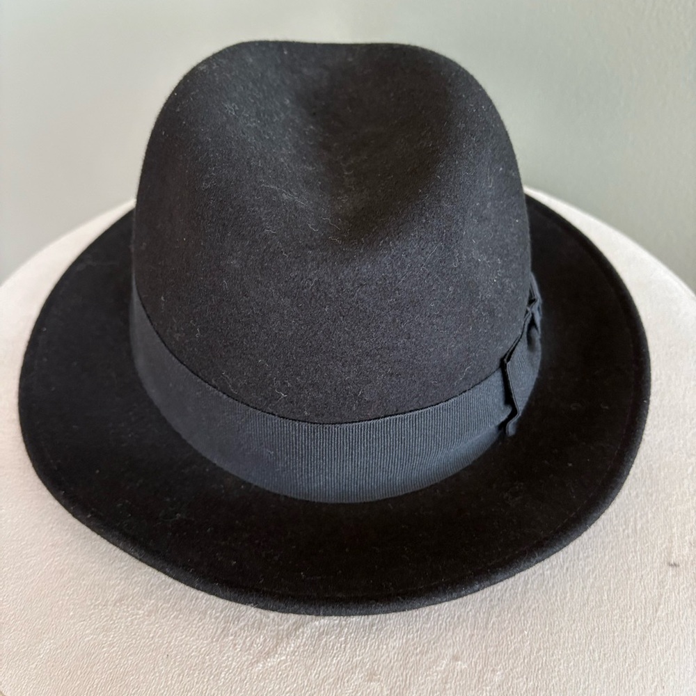 Vintage Holt Renfrew Classic Black Fedora Hat